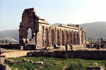 Private Premium Transfert From / To Marrakech To / From Meknes