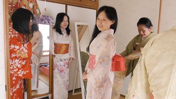 The Tea ceremony lesson with kimono in the serious tearoom.