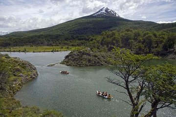Ushuaia: National Park with canoes and trekking