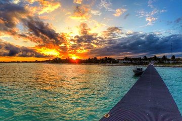 Magical town of Mahahual. Paradisiacal beach & snorkel included, from Cancun