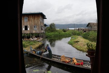 Local Market Tour and Private Cooking Class and Meal In the Middle of Inle Lake