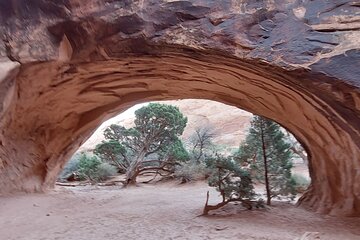 Sunset Hike At Devil's Garden Arches National Park
