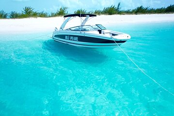 Sightseeing, Beach Hopping, Cruising & Snorkelling Private Tour