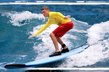 Group Surf Lesson in Kona Hawaii