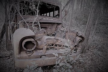 Ghosts and Graveyards Driving Tour