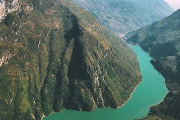 Ha Giang 3 Days 2 Nights (Ha Giang-Lung Cu-Dong Van-Meo Vac-Ma Pi Leng Pass)