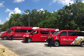 Traslado privado ida y vuelta VAN-Apto-Hotel-Apto- Htls. Cozumel C/Tickets Ferry