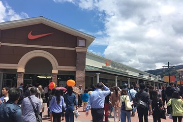 Private Mt Fuji and the Gotemba Outlet in One Day from Tokyo