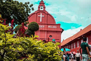 16 Hrs Tailored Melaka Highlights Van Tour from Singapore