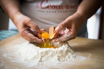 Private pasta-making class at a Cesarina's home with tasting at Lake Maggiore