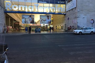 Transfer from Termini Station to Rome center with van