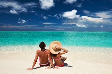 Private Island Hopping Boat Tour with Snorkeling with Turtles