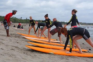 Bali Odyssey Surf Lessons with Private Transport (1 Instructor : 1 person)