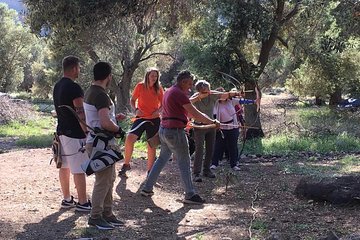 Archery with rental equipment and course (20 stations)