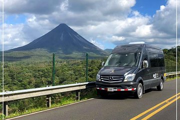Shared Shuttle from San Jose to Manuel Antonio