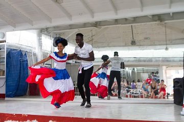 Merengue Dance Lessons in Las Terrenas with Noeli Rubio