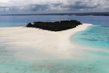 Zanzibar Mnemba Island Snorkeling; Kuza Cave; Paje Beach; The Rock; Kae Funk