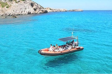 Speedboat and Snorkel tour through the Coast of Menorca