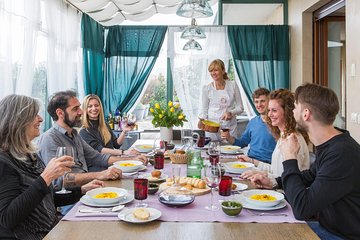 Private Cooking Class at a Cesarina's Home in Castellammare del Golfo