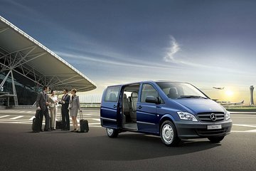 Airport ( PEK) Pick-up Service with Private Driver( Not English Speaking)
