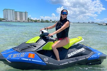 3 hours of Jet Skiing, Sailing and Snorkeling in Miami Beach