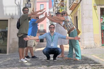 from Lisbon 2 days Tours Alfama Walking, Sintra,Pena Palace, Cascais Small Group