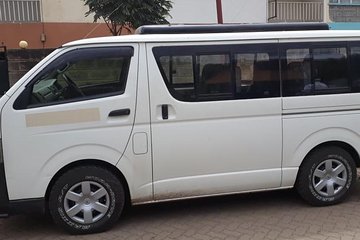 Return Airport Transfers in Nairobi