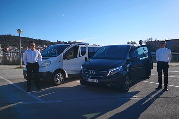 Airport shuttle