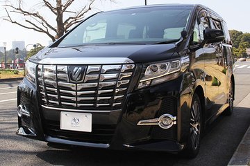 Glamorous & Style : KLIA Airport Transfer by Luxury MPV