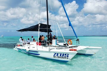 Save 10.00%! Cozumel Sky Private Catamaran Tour with Snorkeling