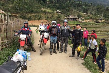 PRIVATE MOTORBIKE TOUR SAPA TO REMOTE VILLAGES ( 2 days 1 night)