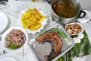 Private Filipino Cooking Class in Iloilo City Using Heirloom Recipes