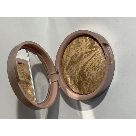 Laura Geller Baked Balance N Glow Foundation in Medium New No Box 8g