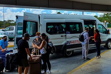 Cozumel: Private Transfer (Airport or Ferry Terminal to Hotel)