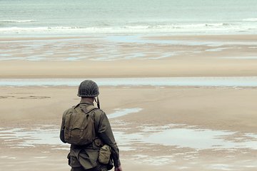 Private day tour to Normandy D-day beaches from Paris