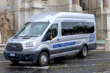 Minibus up to 13 People