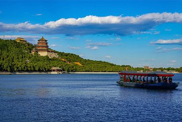 2-Day Private VIP Sightseeing Tour of Beijing City Highlights and Great Wall
