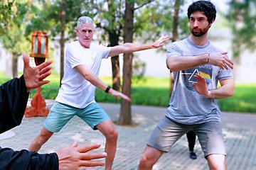 Beijing Private Morning Tour: Tai Chi Lesson and Temple of Heaven
