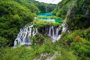 Day trip from Zagreb to Plitvice Lakes with Rastoke Village