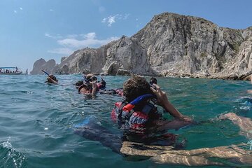 Save 21.99%! Amazing Snorkeling Tour in Cabo San Lucas.