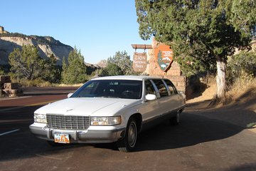 Utah Mighty 5 National Parks Limousine Tour from St George Utah (Las Vegas Area)