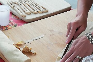 Private Cooking Lesson in Vernole of Local Dishes