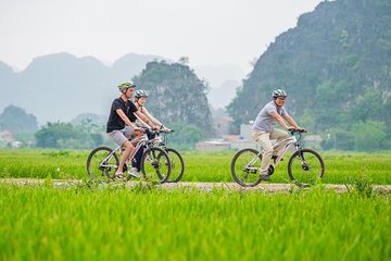 Luxury Hoa Lu- Tam Coc-Rural Village -Cycling-Cooking Class-Small Group 7 people