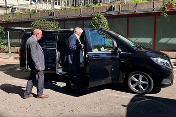 PrivateTransfer Deshaies or Trois Riviers to Pointe a PitreAirport by Luxury Van