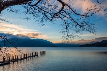 1 Day private car/van Nikko sightseeing tour with "English Speaking Driver"