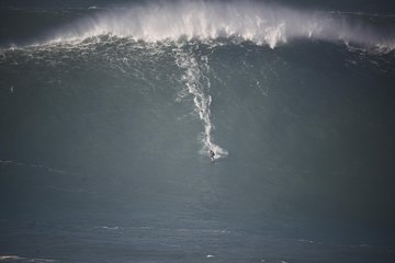 Half Day Private Tour - Nazare Big Waves from Lisbon