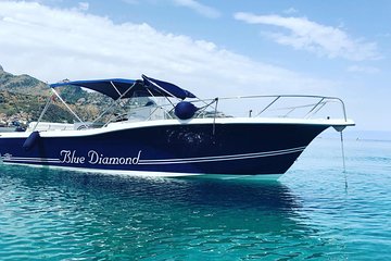 Taormina coastline boat tour with swim & snorkel at Isola Bella