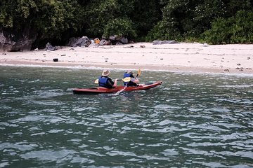4-DAY Hanoi - Halong - Sapa - CAVE, KAYAKING, FLOATING VILLAGE, TREK, WATERFALL