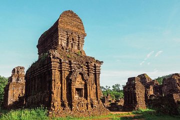 Hoi An Symphony- [Premium] My Son Sanctuary Discovery with small group (8-12pax)