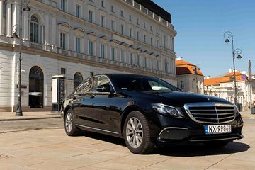 Luxury transport from Warsaw to Cracow by private car